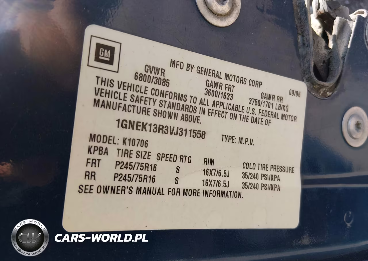 1997 Chevrolet Tahoe Ls VIN:1GNEK13R3VJ311558 - 9