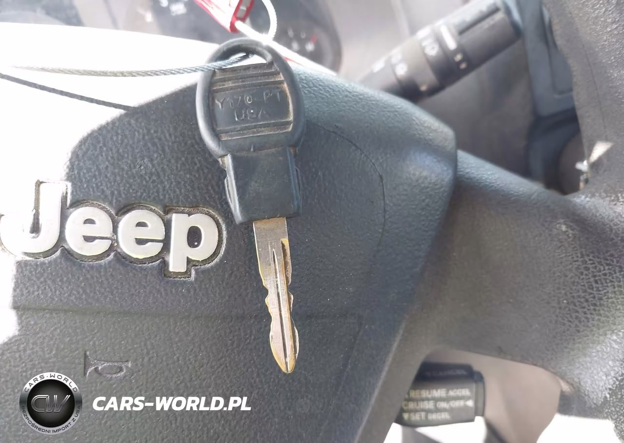 2010 Jeep Compass Sport VIN:1J4NT4FB8AD553481 - 11
