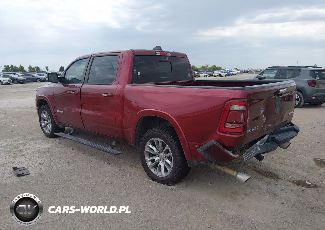 2021 Ram 1500 Laramie 4X4 5'7 Box VIN:1C6SRFJT3MN743312 - 3