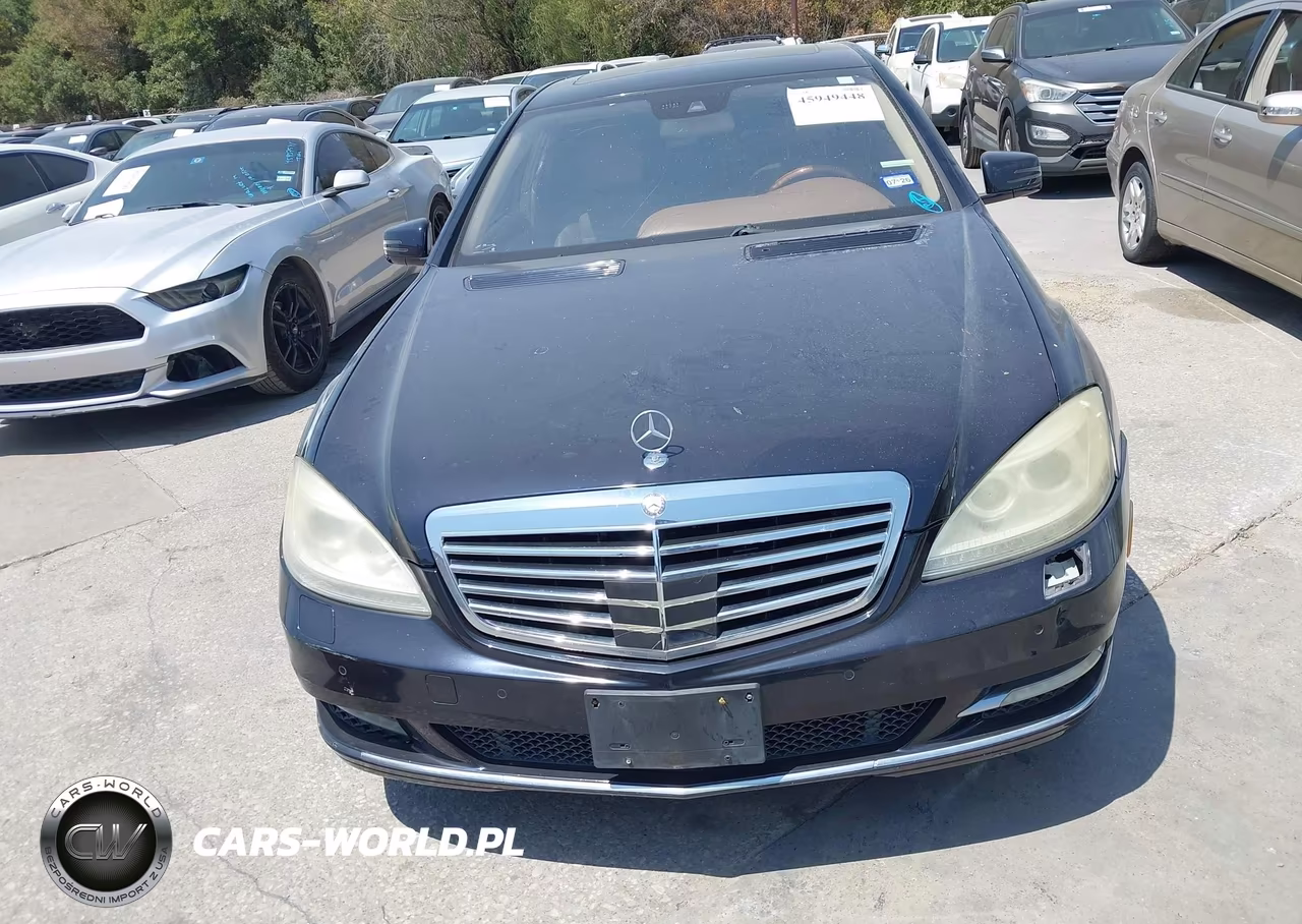2010 Mercedes-Benz S 550 VIN:WDDNG7BB8AA304803 - 12