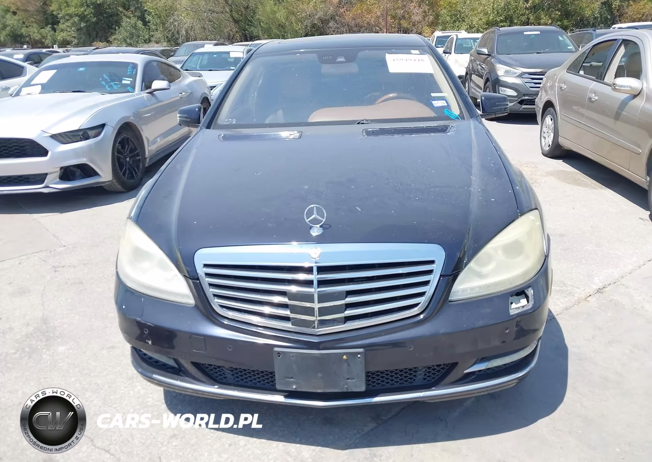 2010 Mercedes-Benz S 550 VIN:WDDNG7BB8AA304803 - 6