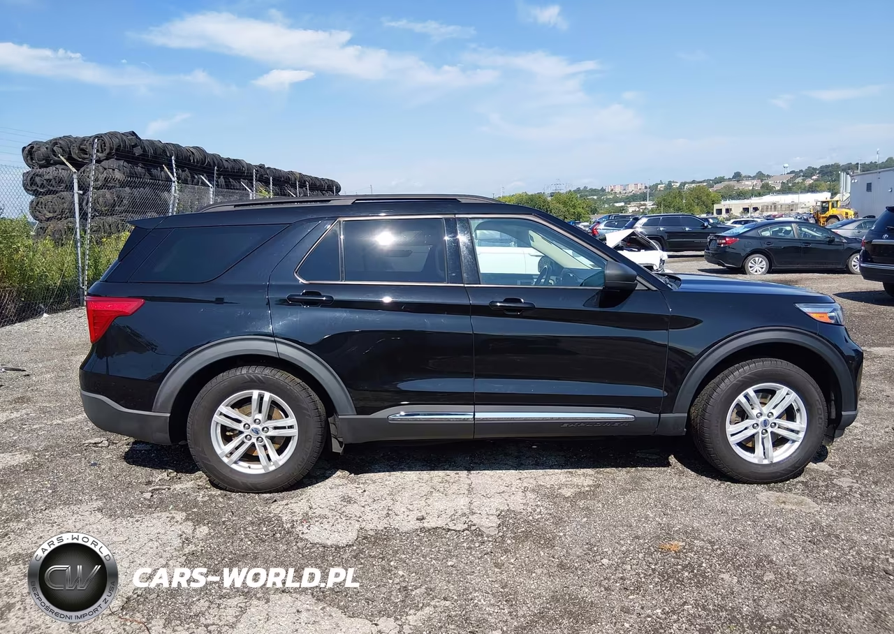 2020 Ford Explorer Xlt VIN:1FMSK8DH9LGB02051 - 14