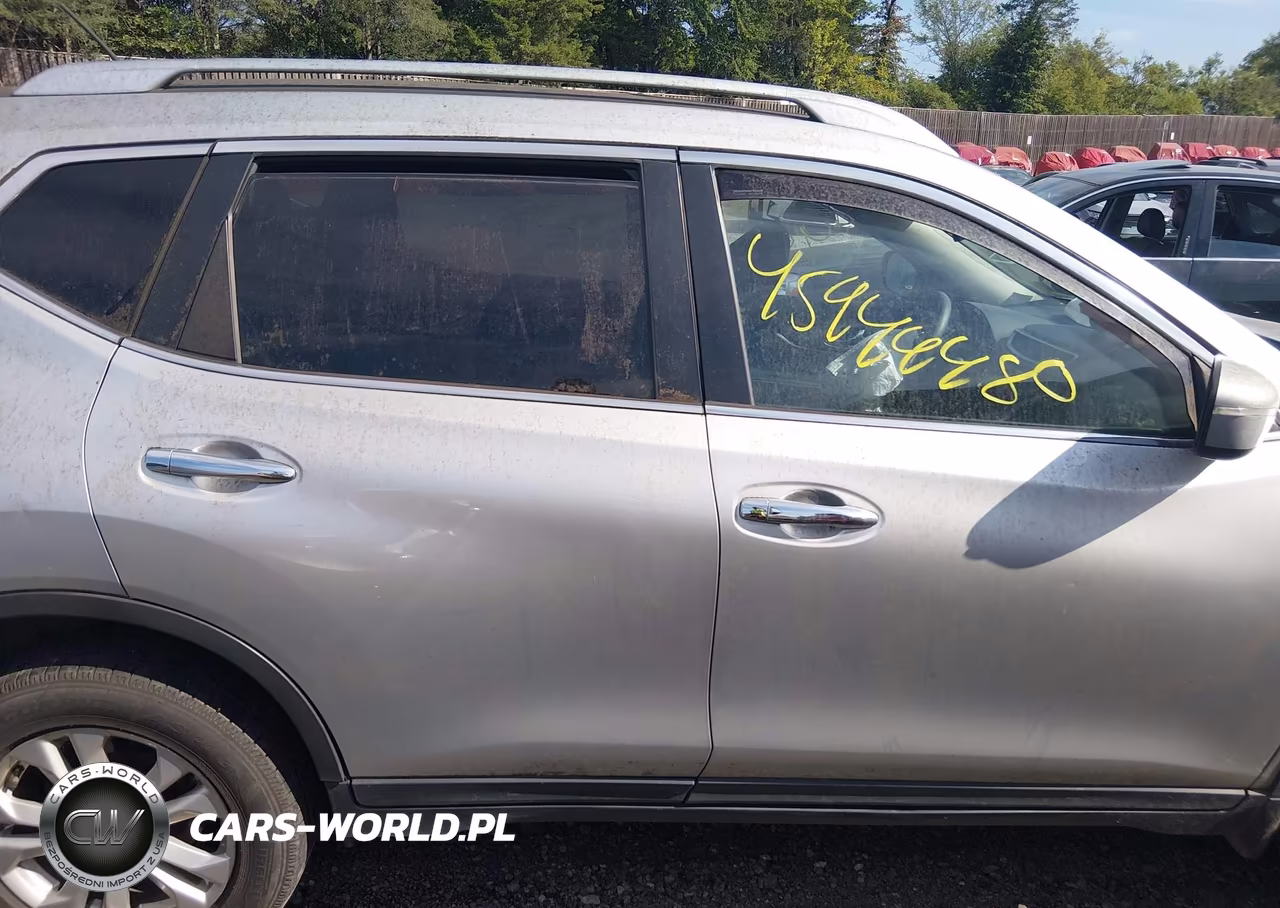 2015 Nissan Rogue Sv VIN:KNMAT2MV8FP505037 - 13