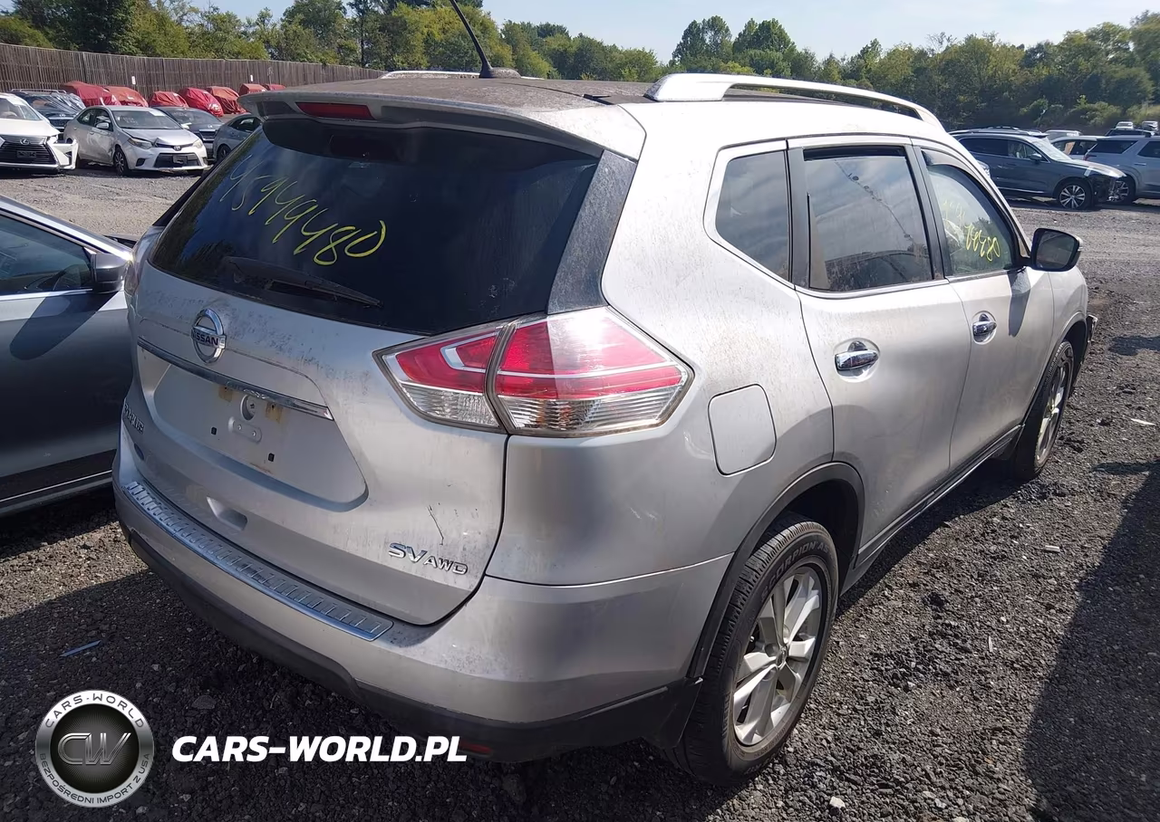 2015 Nissan Rogue Sv VIN:KNMAT2MV8FP505037 - 4