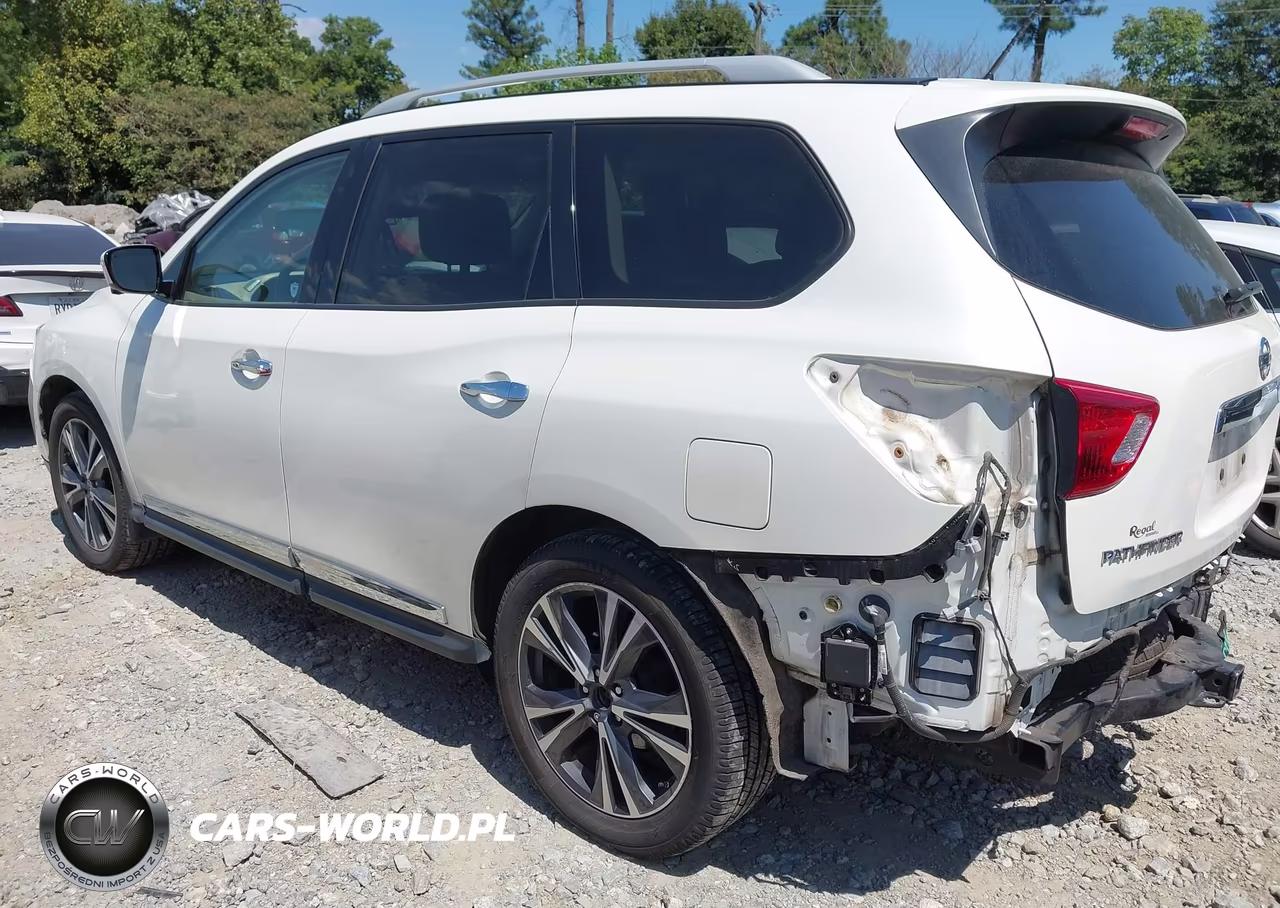 2017 Nissan Pathfinder Platinum VIN:5N1DR2MM9HC652914 - 3