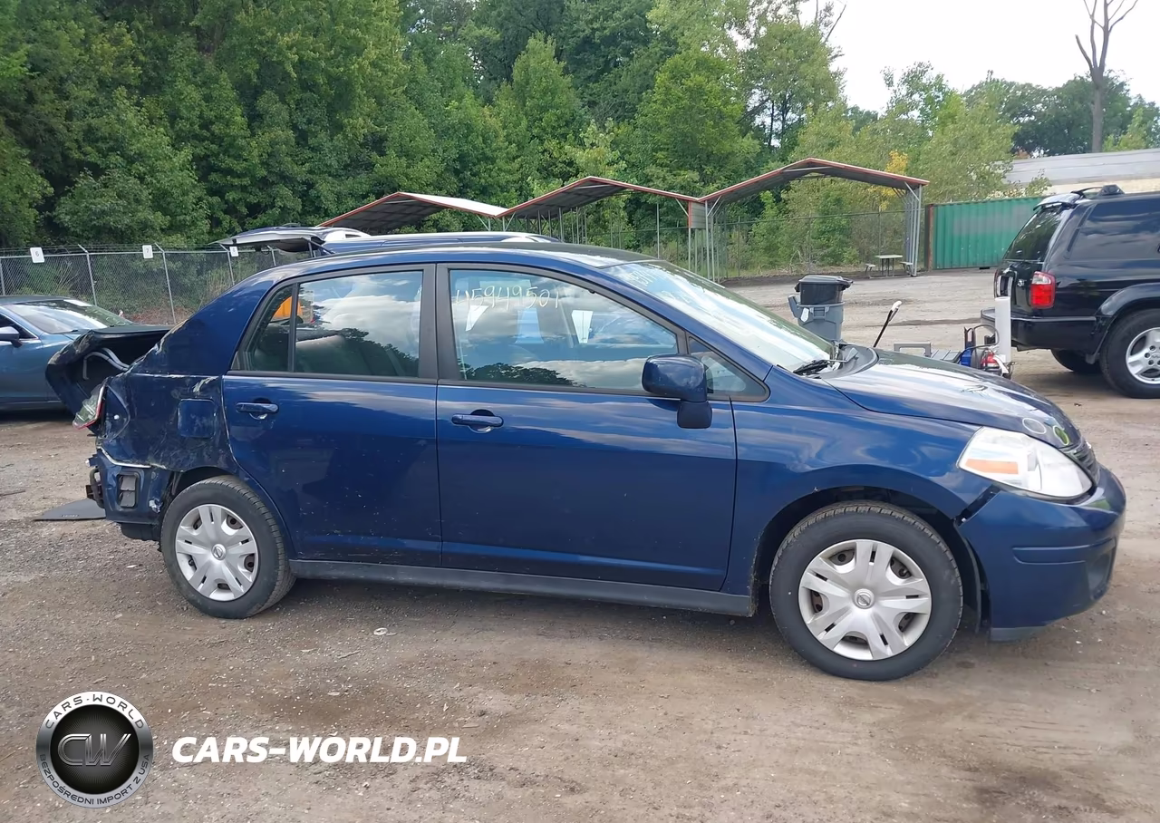 2011 Nissan Versa 1.8S VIN:3N1BC1AP3BL447240 - 13