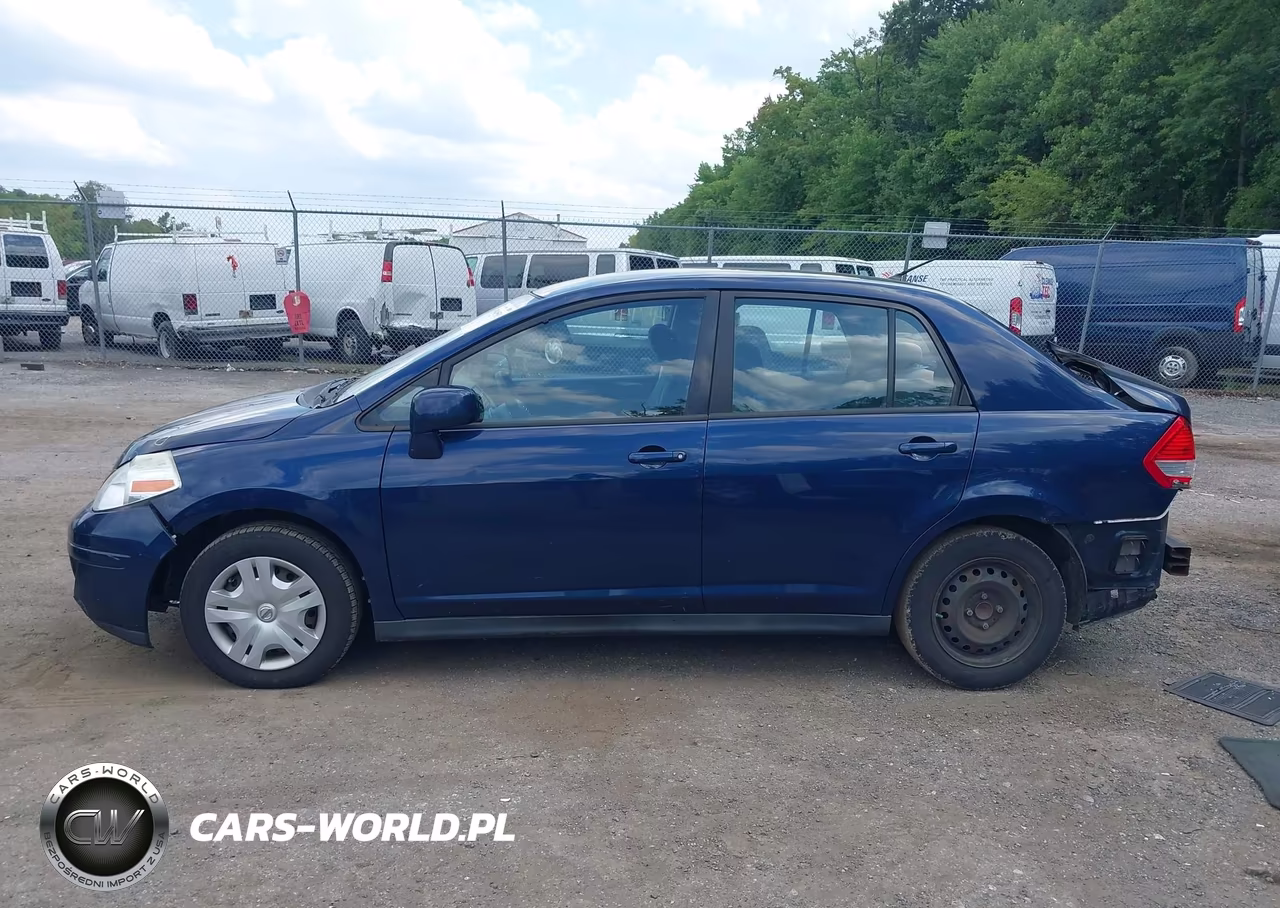 2011 Nissan Versa 1.8S VIN:3N1BC1AP3BL447240 - 14