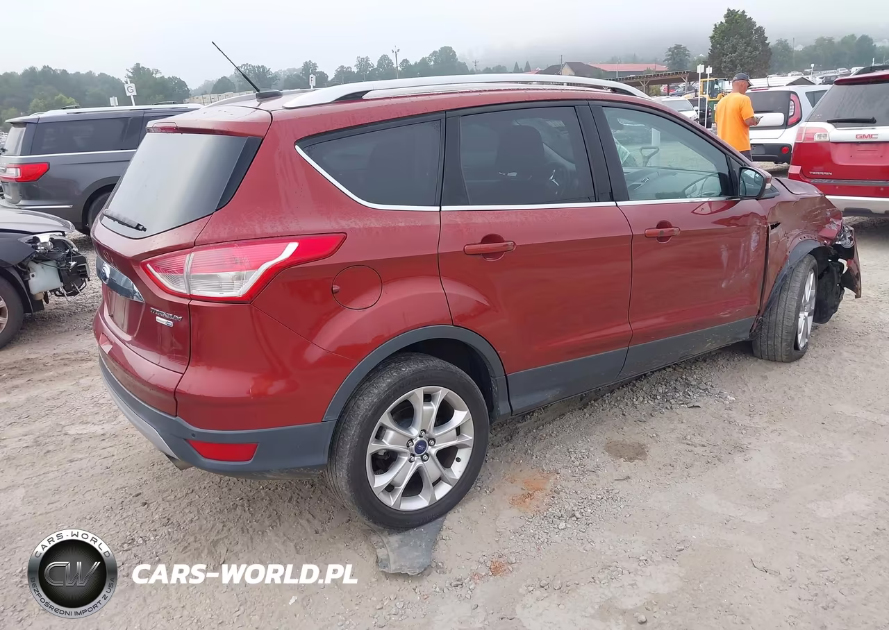 2016 Ford Escape Titanium VIN:1FMCU9J94GUC62508 - 4