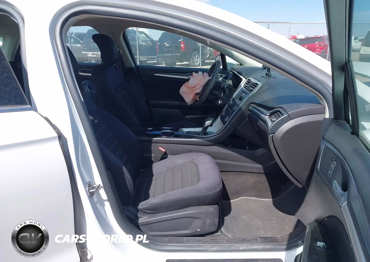 2014 Ford Fusion Se VIN:3FA6P0H70ER113063 - 5