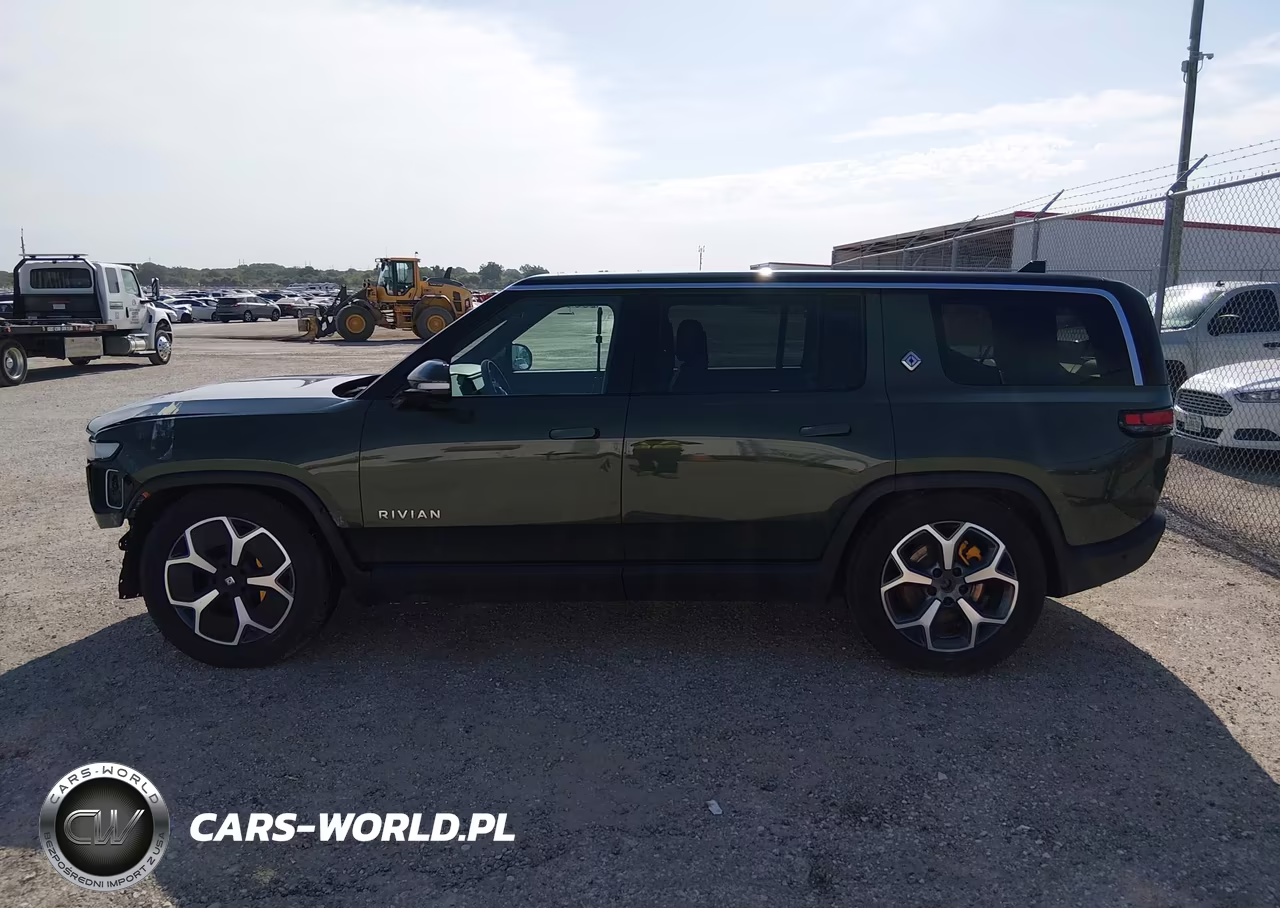 2024 Rivian R1S Adventure VIN:7PDSGABA4RN039327 - 15