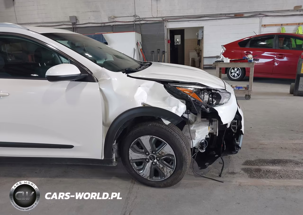 2020 Kia Niro Lx VIN:KNDCB3LC0L5427216 - 6