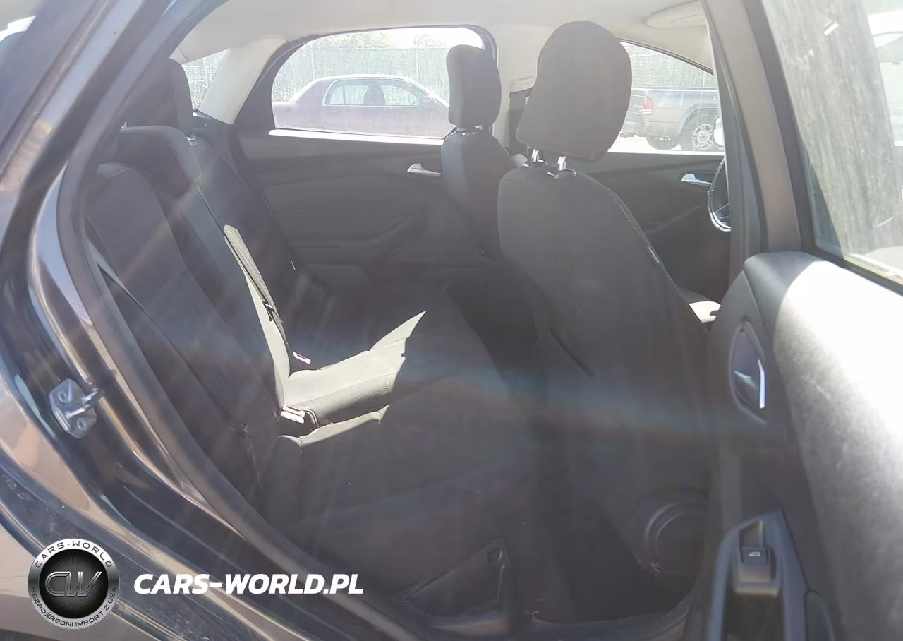 2017 Ford Focus Se VIN:1FADP3FE3HL292731 - 8