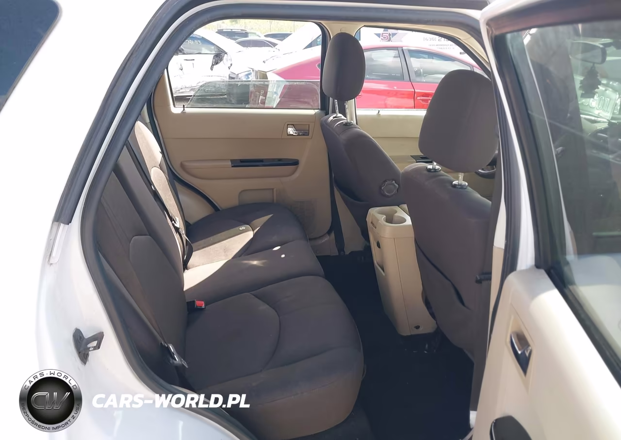 2008 Mazda Tribute I Touring VIN:4F2CZ02Z88KM22080 - 8