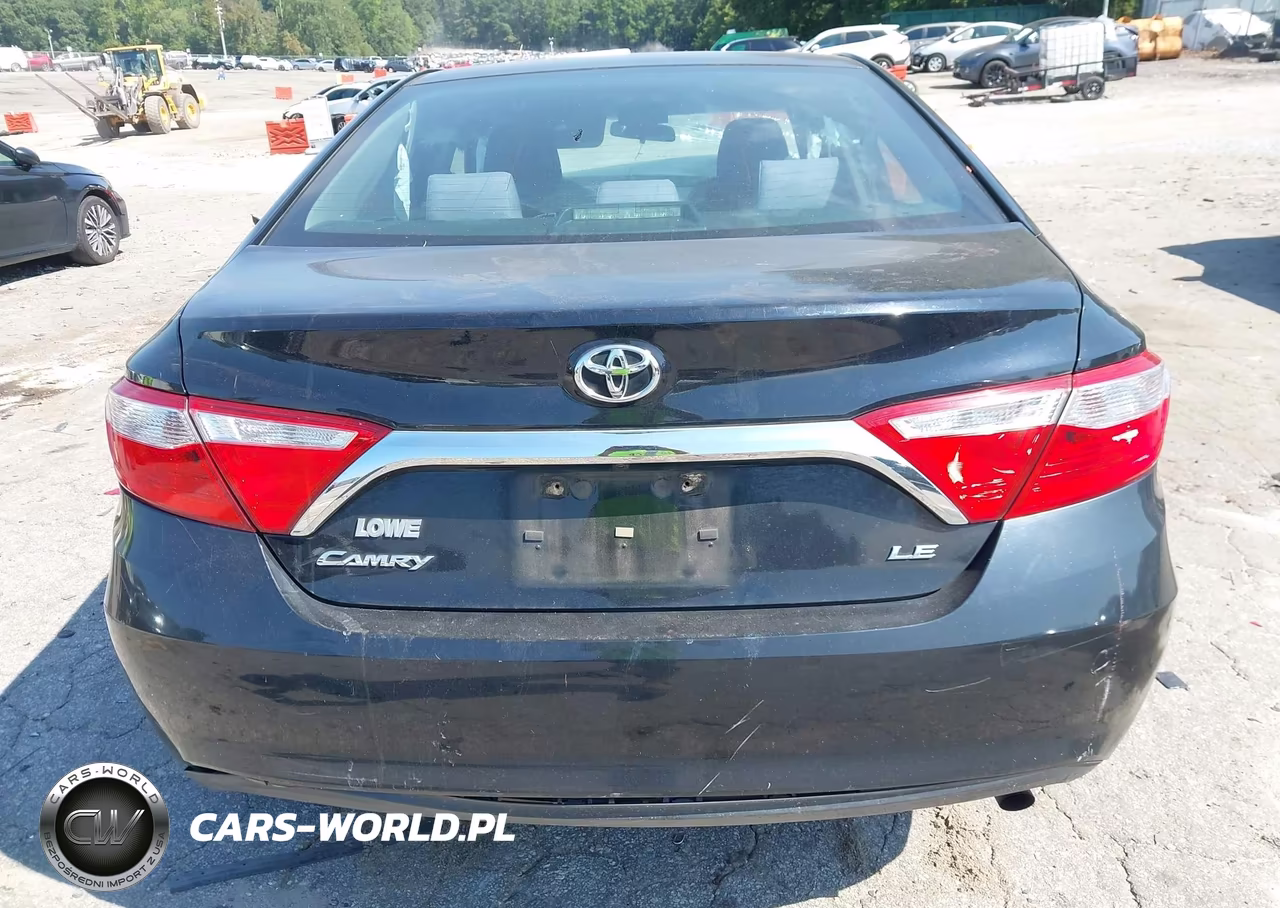 2016 Toyota Camry Le VIN:4T1BF1FK8GU137711 - 16