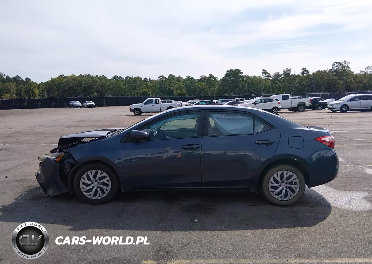 2017 Toyota Corolla Le VIN:2T1BURHE6HC789340 - 14