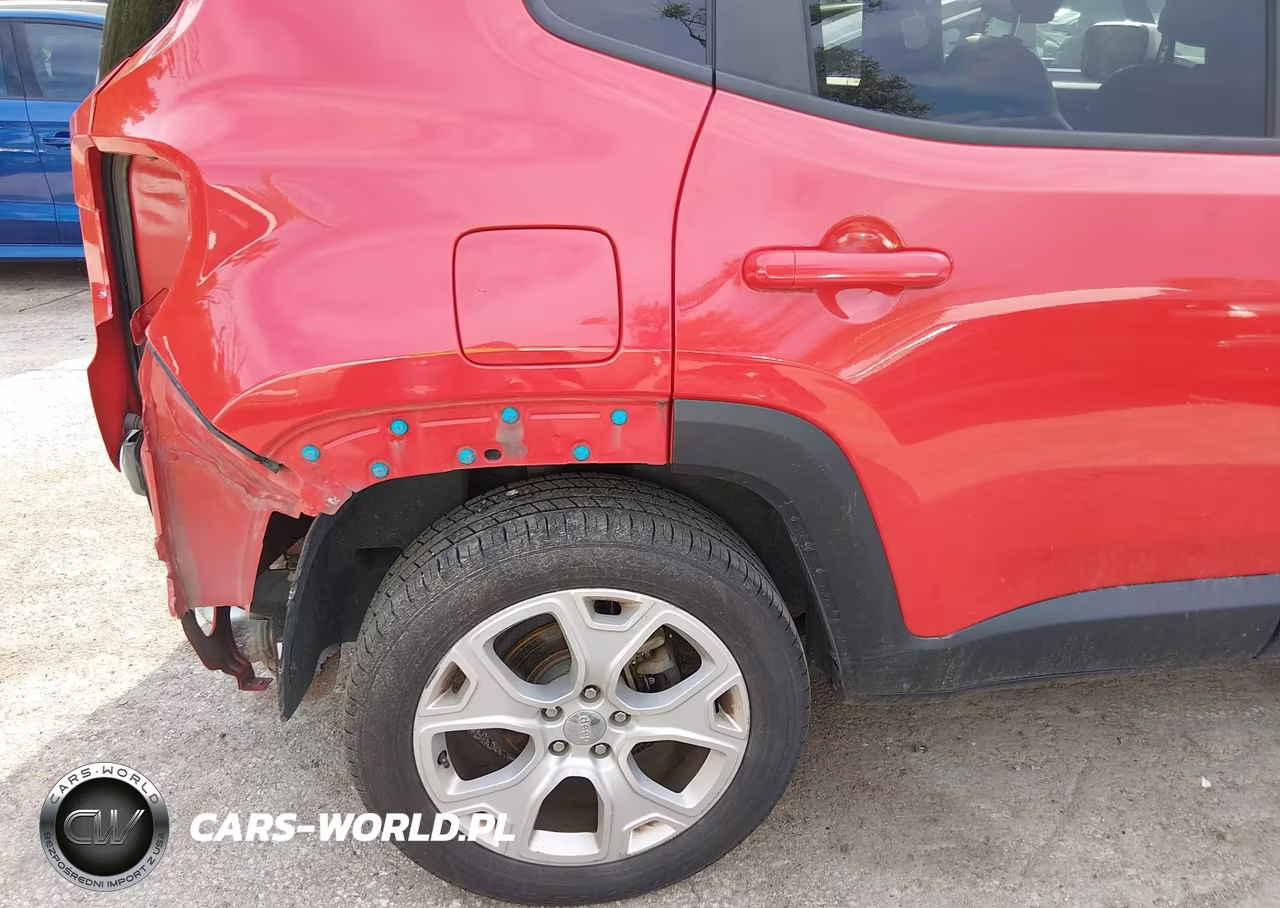 2017 Jeep Renegade Limited VIN:ZACCJBDBXHPG31023 - 18