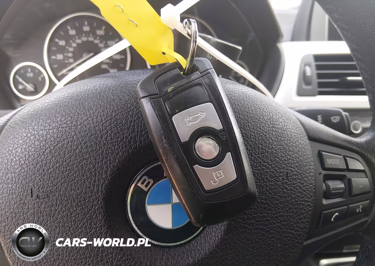 2013 BMW 328I VIN:WBA3A5G52DNP24089 - 11