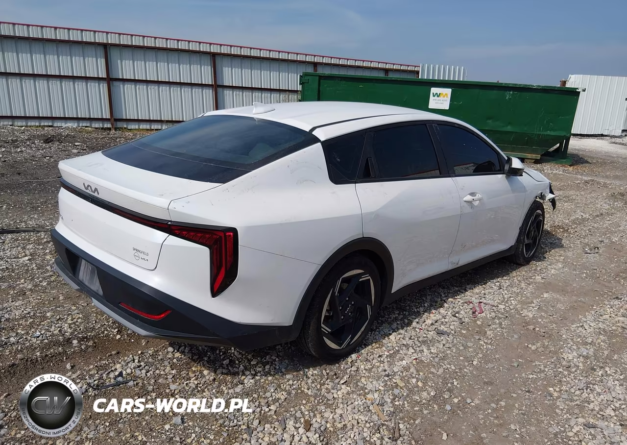 2025 Kia K4 Ex VIN:3KPFU4DEXSE041967 - 4