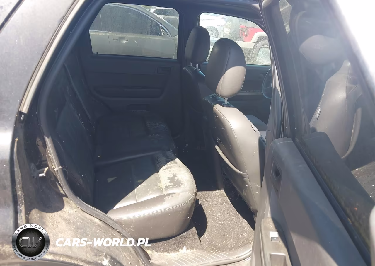2008 Ford Escape Xlt VIN:1FMCU03188KE68320 - 8