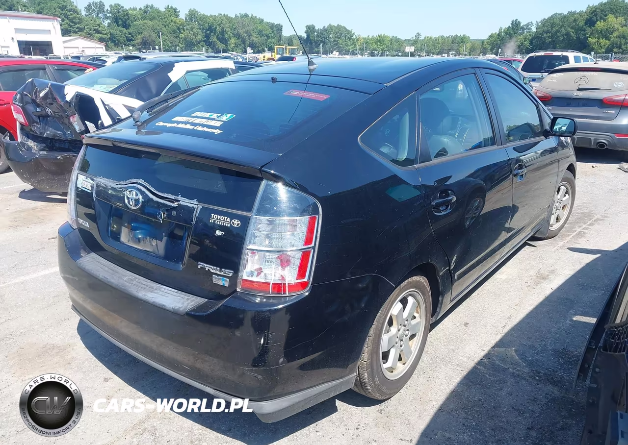 2005 Toyota Prius VIN:JTDKB20U053046953 - 4