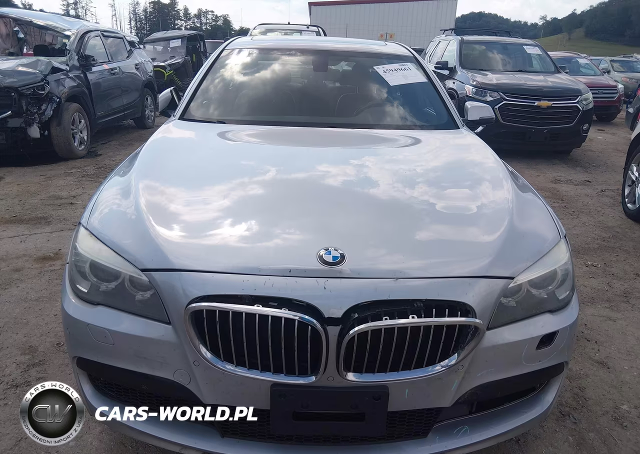2015 BMW 740I VIN:WBAYA6C52FGK16679 - 12