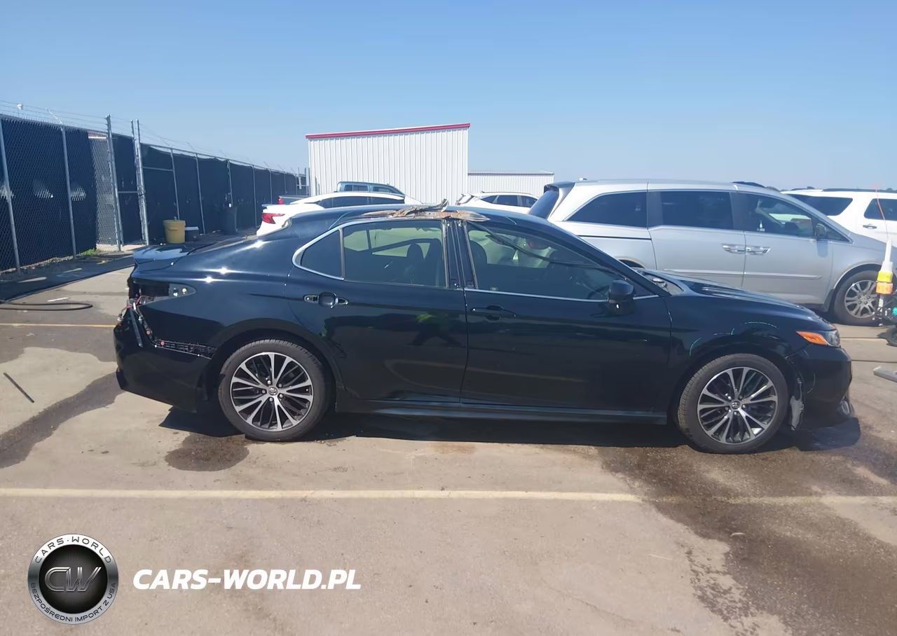 2018 Toyota Camry Se VIN:JTNB11HK4J3037954 - 13