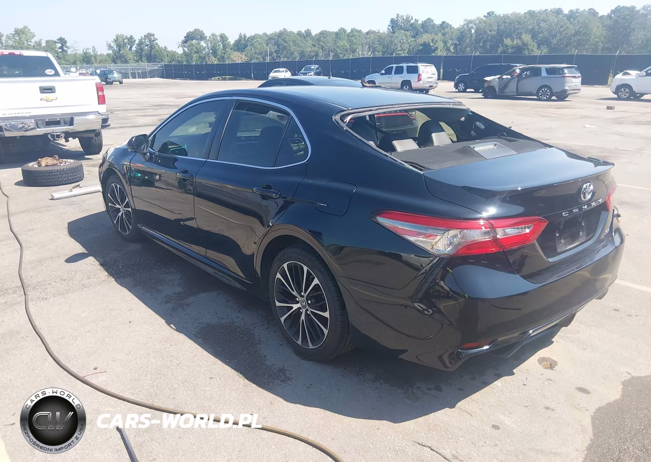 2018 Toyota Camry Se VIN:JTNB11HK4J3037954 - 3