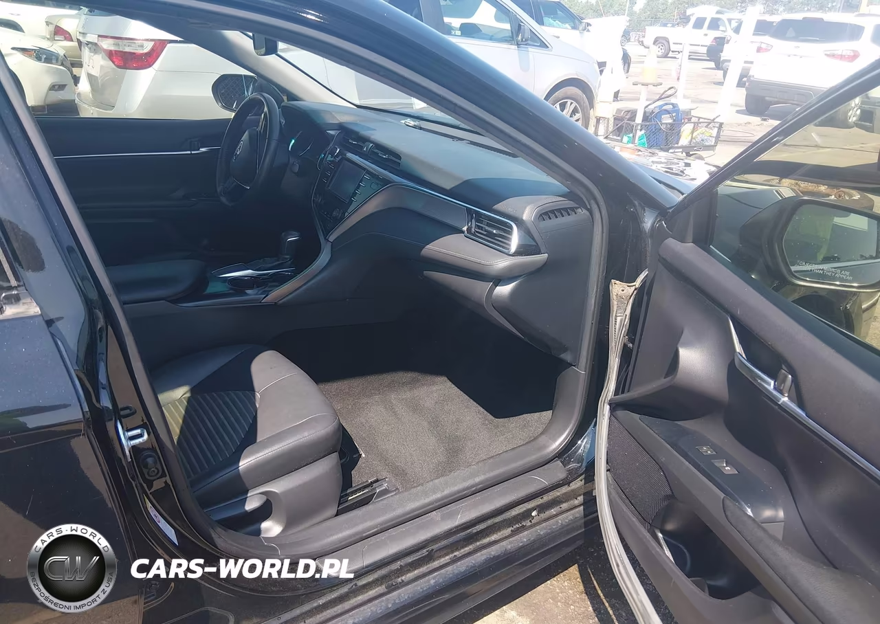 2018 Toyota Camry Se VIN:JTNB11HK4J3037954 - 5