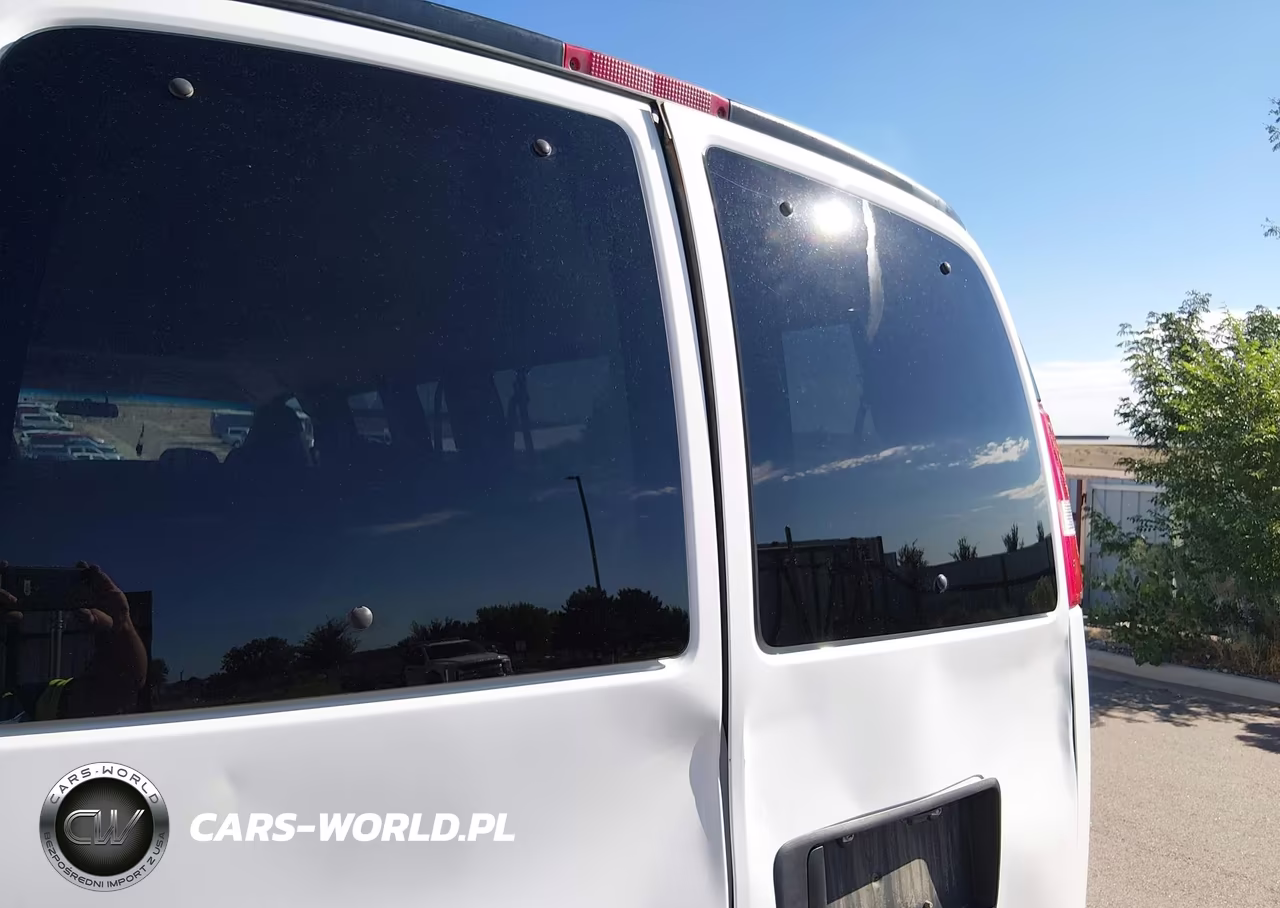 2018 Chevrolet Express 3500 Lt VIN:1GAZGPFG8J1300406 - 12