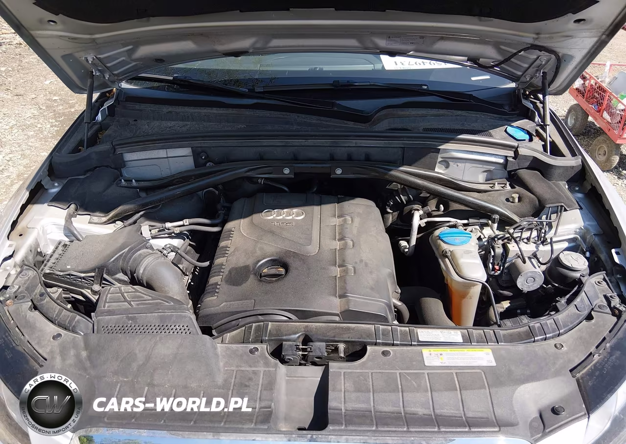 2012 Audi Q5 2.0T Premium VIN:WA1CFAFP1CA095778 - 10