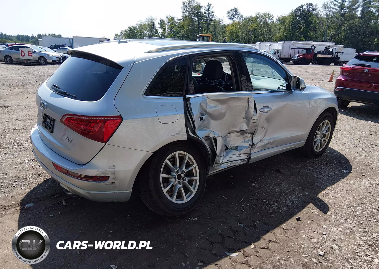 2012 Audi Q5 2.0T Premium VIN:WA1CFAFP1CA095778 - 4