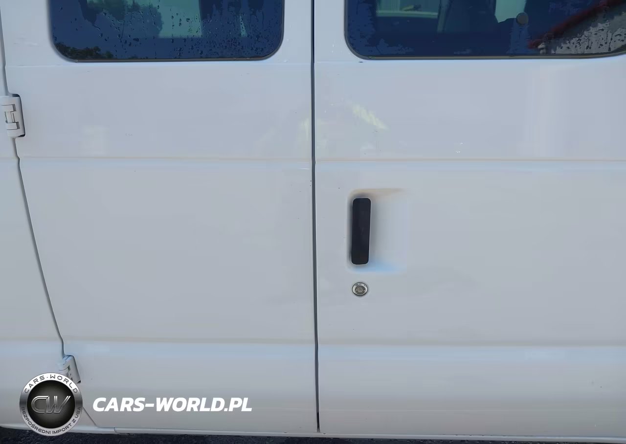 2013 Ford E-150 Xl-Xlt VIN:1FMNE1BW1DDB09205 - 13