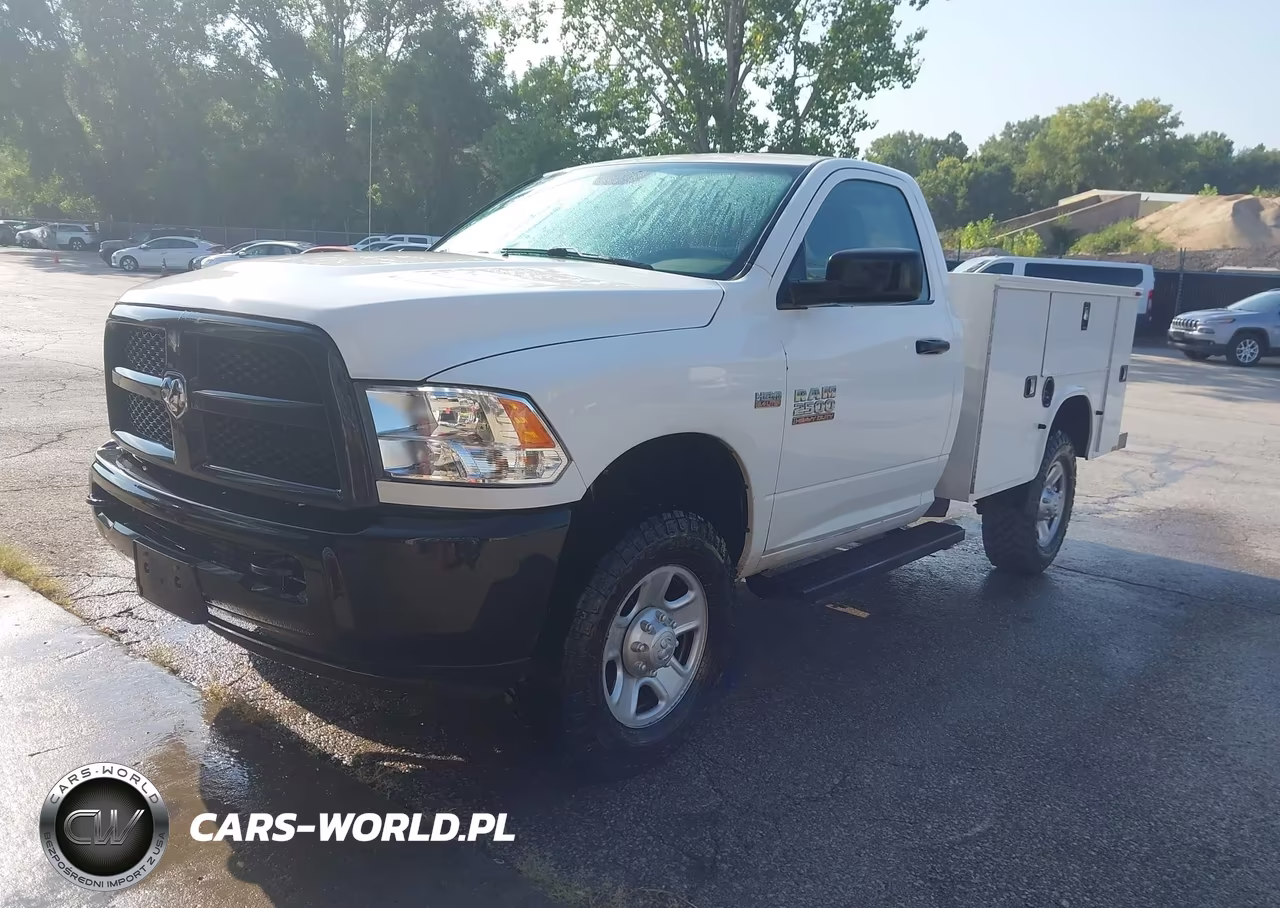 2018 Ram 2500 Tradesman 4X4 8' Box VIN:3C7WR5AJ5JG289249 - 2
