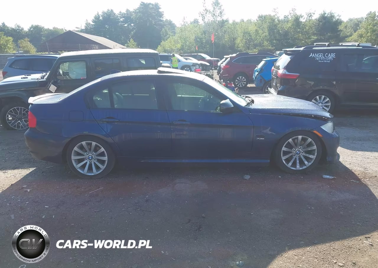 2011 BMW 328I xDrive VIN:WBAPK5G55BNN30281 - 14