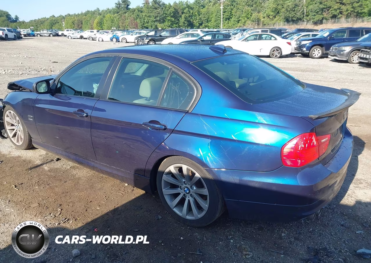2011 BMW 328I xDrive VIN:WBAPK5G55BNN30281 - 3