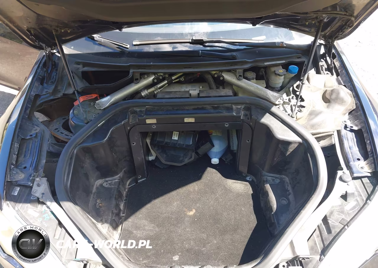 2014 Tesla Model S P85 VIN:5YJSA1H19EFP51146 - 10