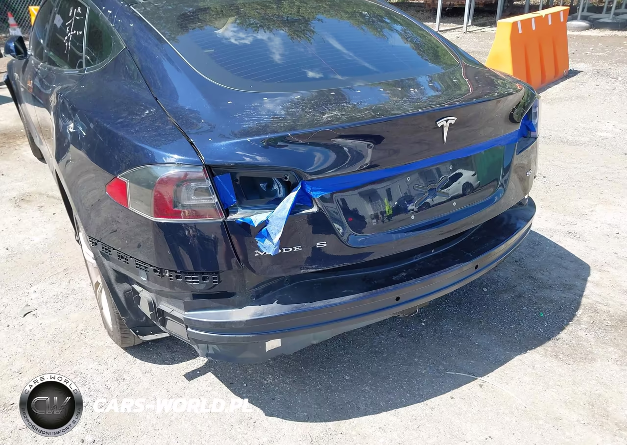 2014 Tesla Model S P85 VIN:5YJSA1H19EFP51146 - 20