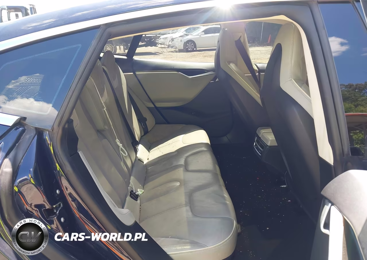 2014 Tesla Model S P85 VIN:5YJSA1H19EFP51146 - 8