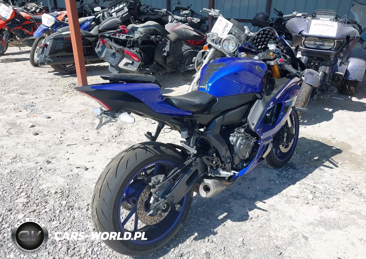 2025 Yamaha Yzfr7 VIN:JYARM38E3SA016439 - 4