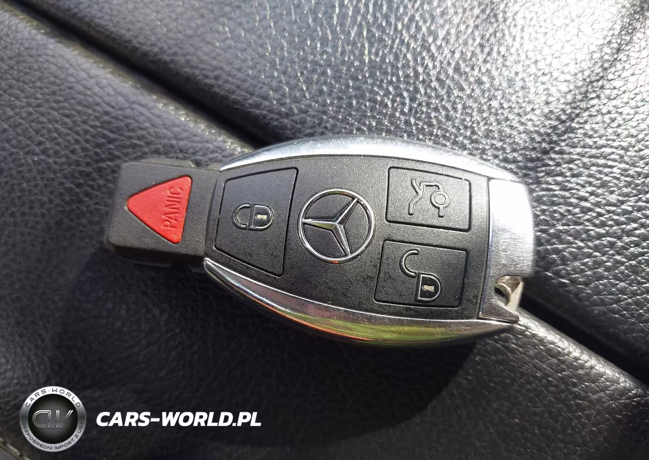 2015 Mercedes-Benz C 300 4Matic VIN:55SWF4KB4FU072553 - 11