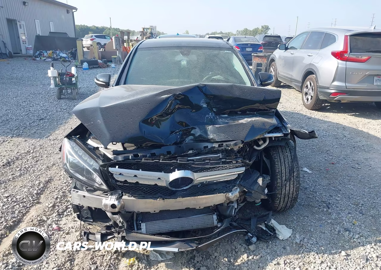 2015 Mercedes-Benz C 300 4Matic VIN:55SWF4KB4FU072553 - 13