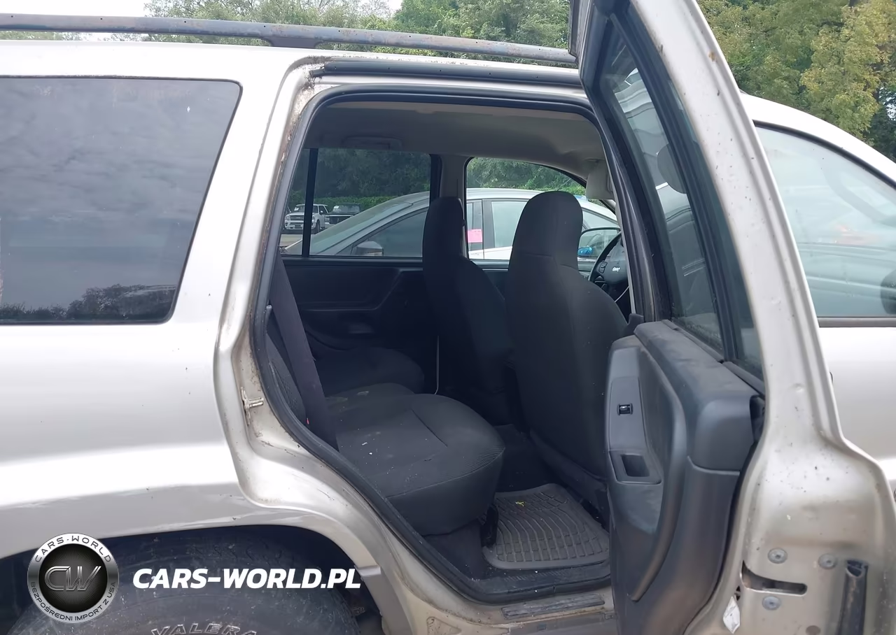 2003 Jeep Grand Cherokee Laredo VIN:1J4GW48N23C518290 - 8