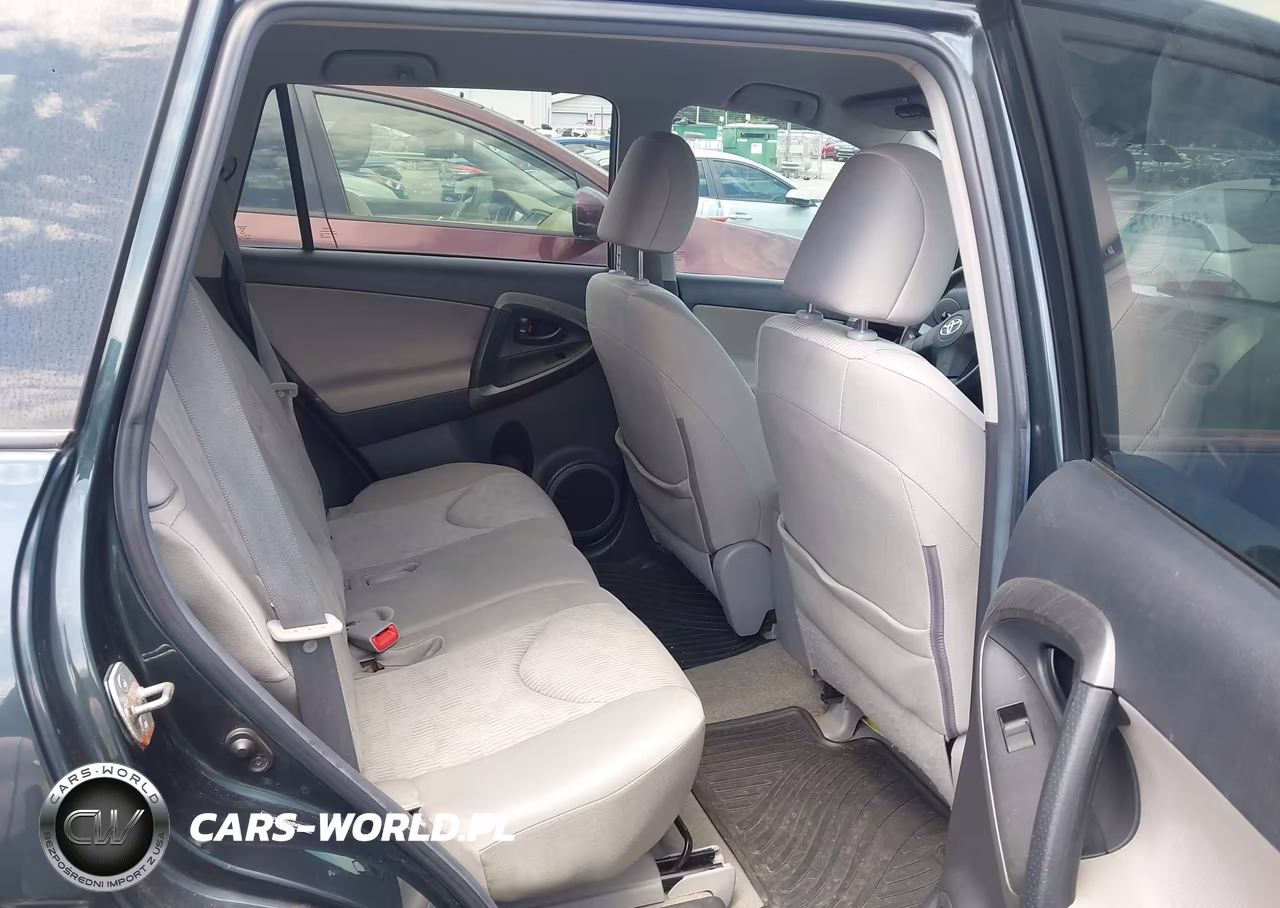2011 Toyota Rav4 VIN:2T3ZF4DVXBW104965 - 8