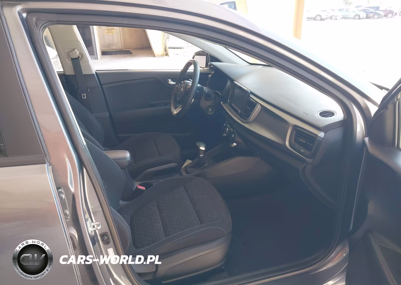 2020 Kia Rio S VIN:3KPA24AD5LE303228 - 5