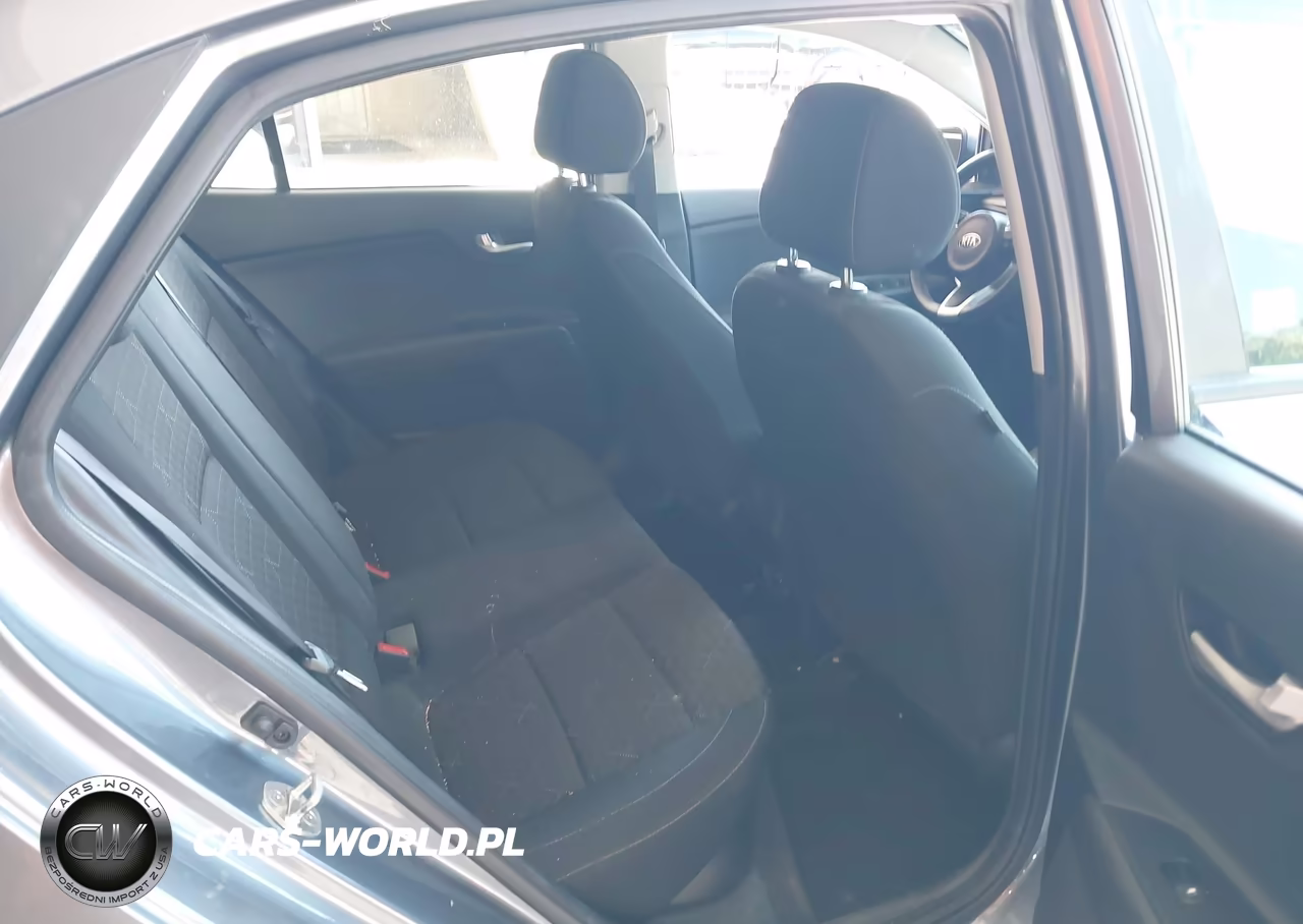 2020 Kia Rio S VIN:3KPA24AD5LE303228 - 8