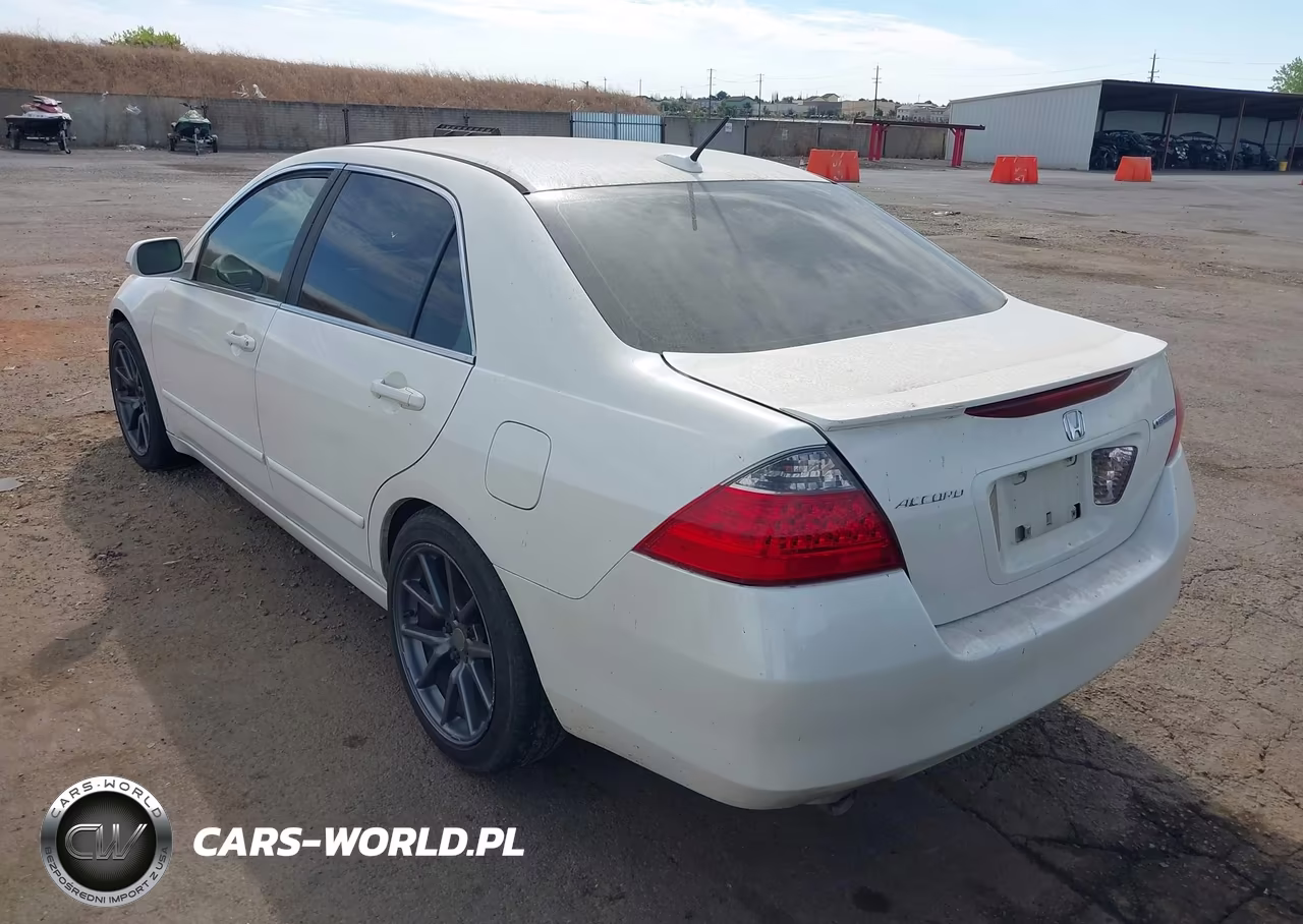 2007 Honda Accord Hybrid VIN:JHMCN36567C001065 - 3