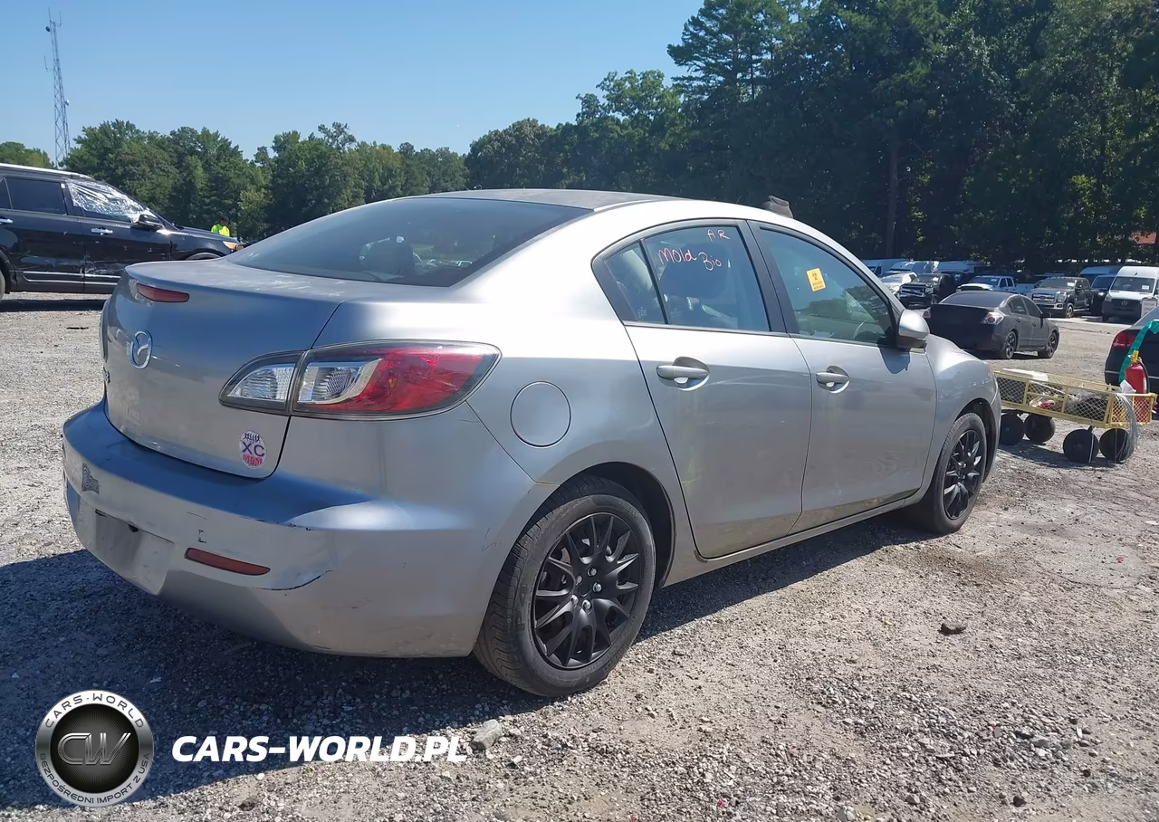 2012 Mazda Mazda3 VIN:JM1BL1UF5C1530810 - 4