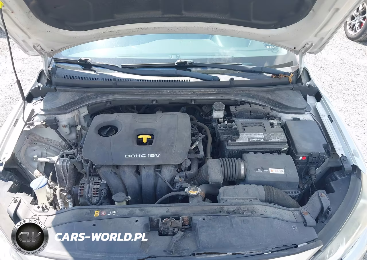 2018 Hyundai Elantra Sel VIN:5NPD84LF6JH221429 - 10