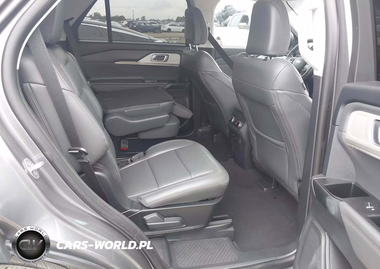 2026 Ford Explorer Active VIN:1FMUK7DH6TGA93392 - 8