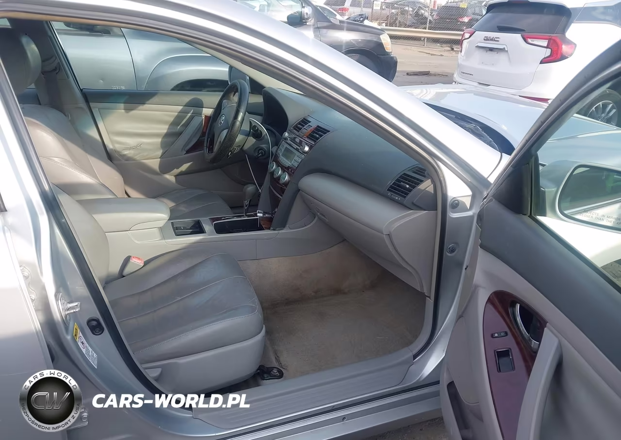 2008 Toyota Camry Le VIN:4T1BE46K58U261571 - 5